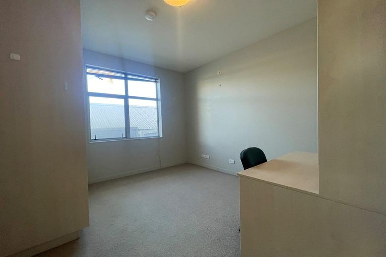 Photo of property in City Lodge, 402/115 Vivian Street, Te Aro, Wellington, 6011