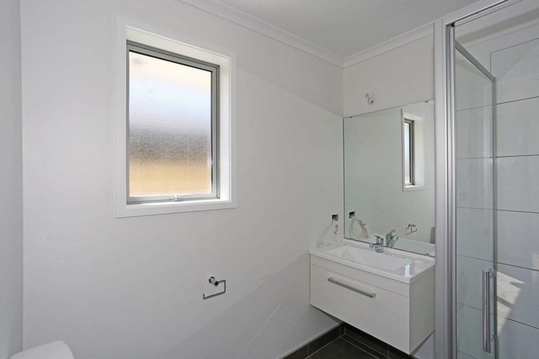 Photo of property in 17 Raki Street, Pukekohe, 2120