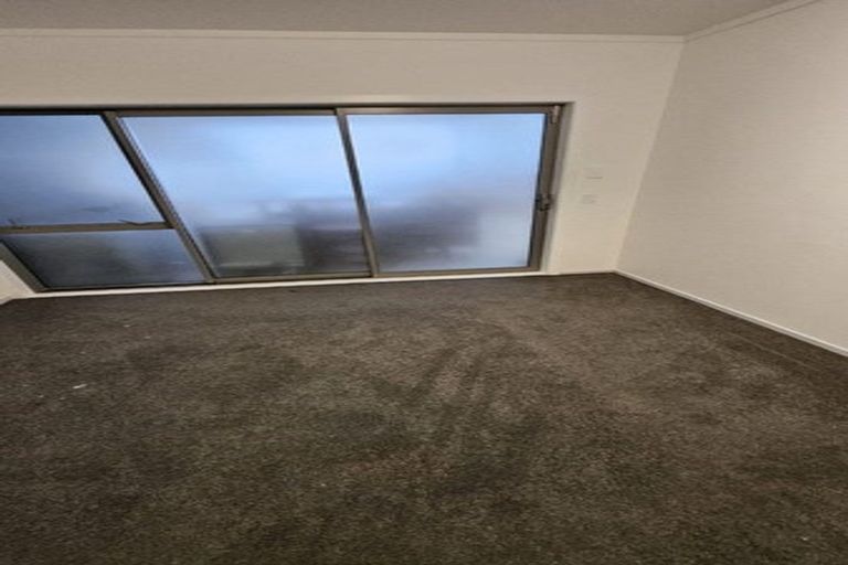 Photo of property in 13 Deanna Drive, West Harbour, Auckland, 0618