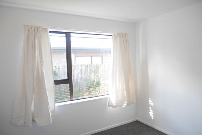 Photo of property in 2/99 Randolph Street, Woolston, Christchurch, 8062
