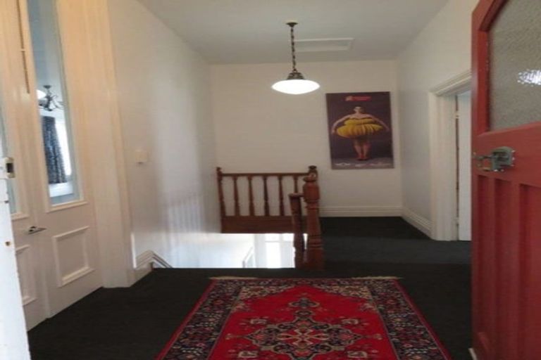 Photo of property in 33 Devon Street, Aro Valley, Wellington, 6021