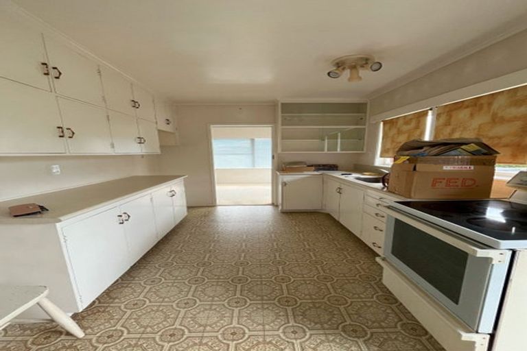 Photo of property in 1/2 Eban Avenue, Hillcrest, Auckland, 0627