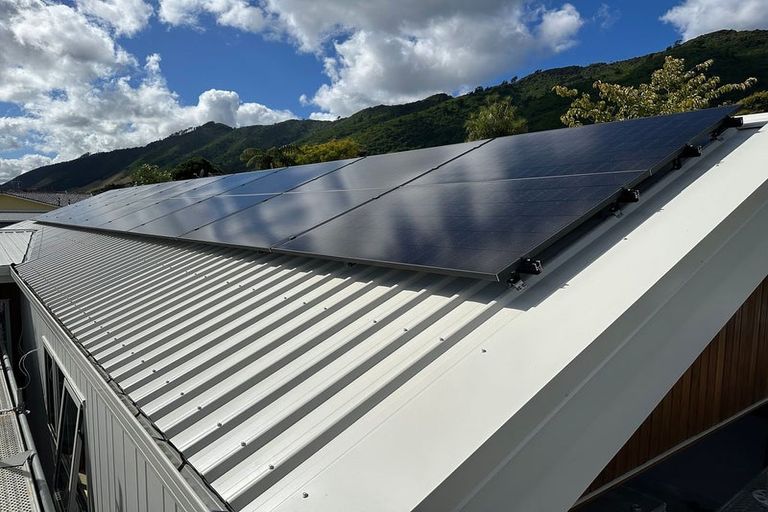 Photo of property in 21 Ruru Street, Waikanae, 5036