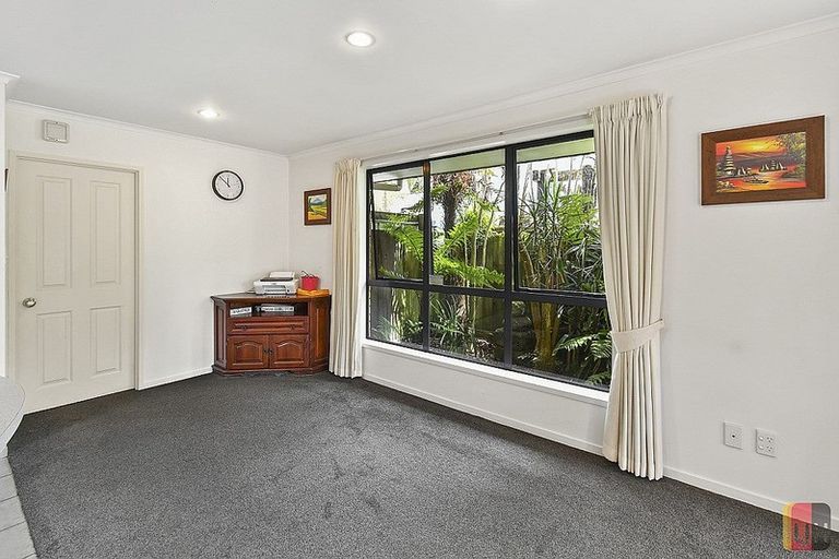 Photo of property in 13a Collie Street, Hillpark, Auckland, 2102