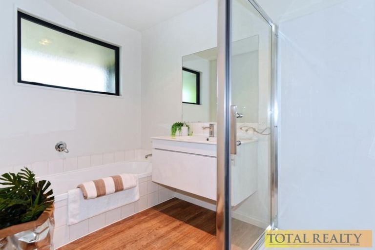 Photo of property in 6 Lady Nugent Lane, Halswell, Christchurch, 8025