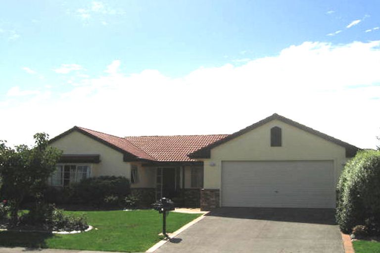 Photo of property in 8 Pippen Court, Henderson, Auckland, 0612