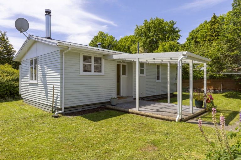 Photo of property in 41 Te Rangitautahanga Road, Turangi, 3334