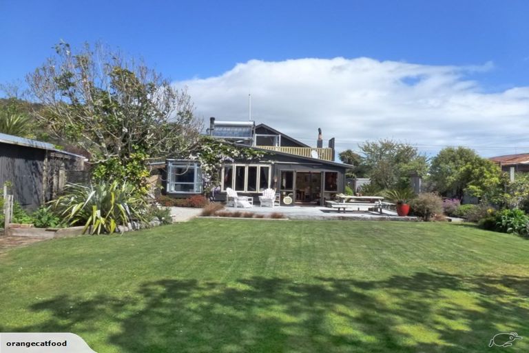 Photo of property in 5 River Road, Hector, 7822