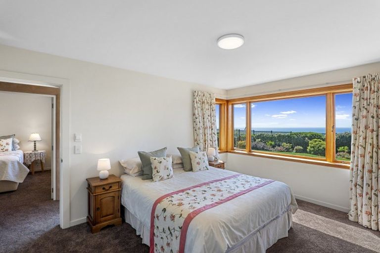 Photo of property in 123 Glenstrae Road, Redcliffs, Christchurch, 8081
