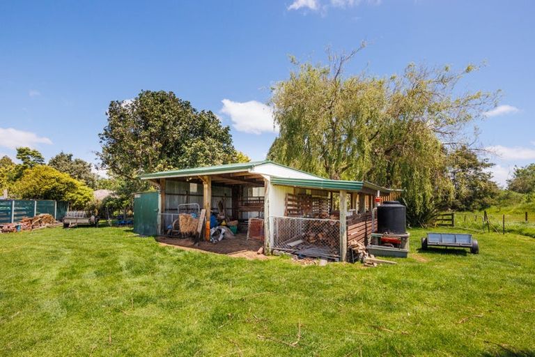 Photo of property in 122 Kawakawa Road, Feilding, 4775