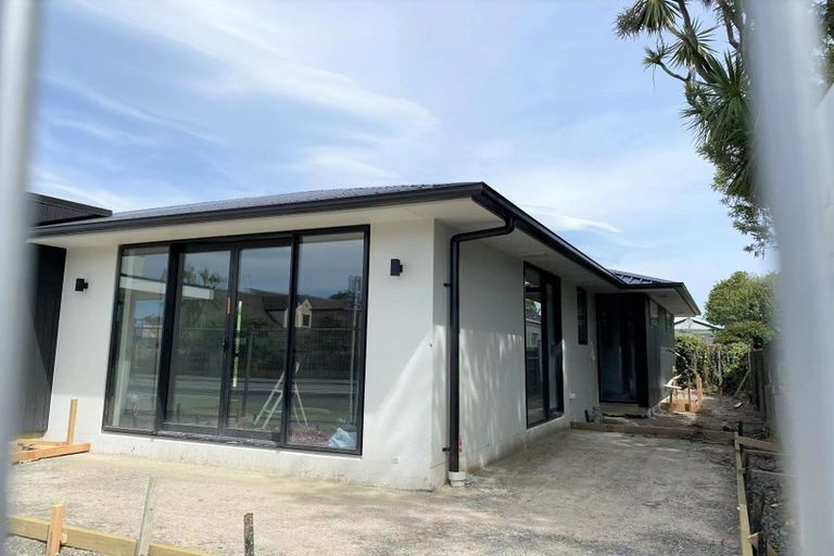 Photo of property in 1/169 Riccarton Road, Riccarton, Christchurch, 8041