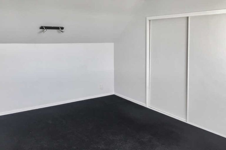 Photo of property in 2/106 Elizabeth Street, Riccarton, Christchurch, 8041