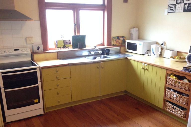 Photo of property in 58 Matipo Street, Takaro, Palmerston North, 4410