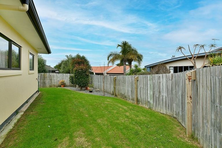 Photo of property in 40 Kensington Terrace, Gulf Harbour, Whangaparaoa, 0930