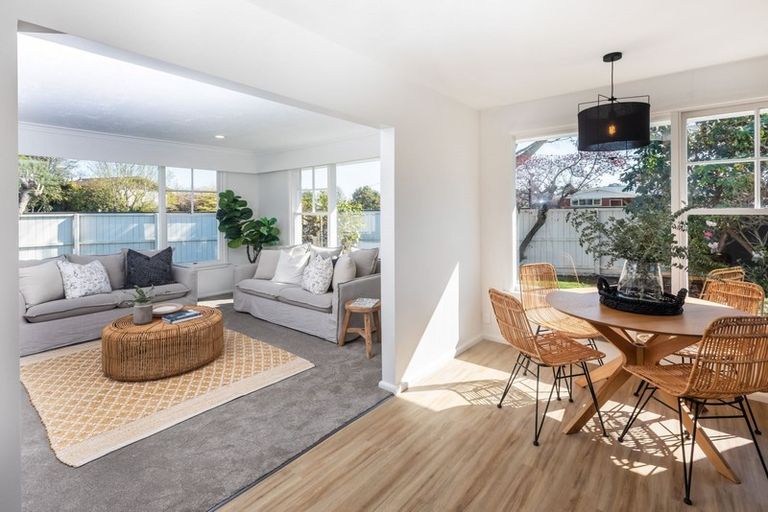 Photo of property in 298 Avonhead Road, Ilam, Christchurch, 8041