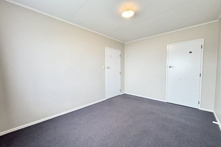 Photo of property in 3/12 Fraser Street, Wainuiomata, Lower Hutt, 5014