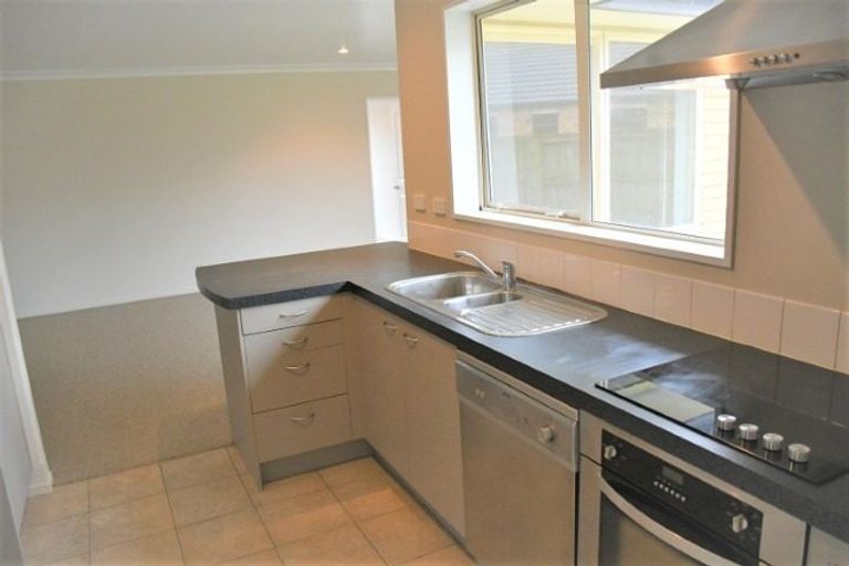 Photo of property in 40 Wiltshire Drive, Huntington, Hamilton, 3210