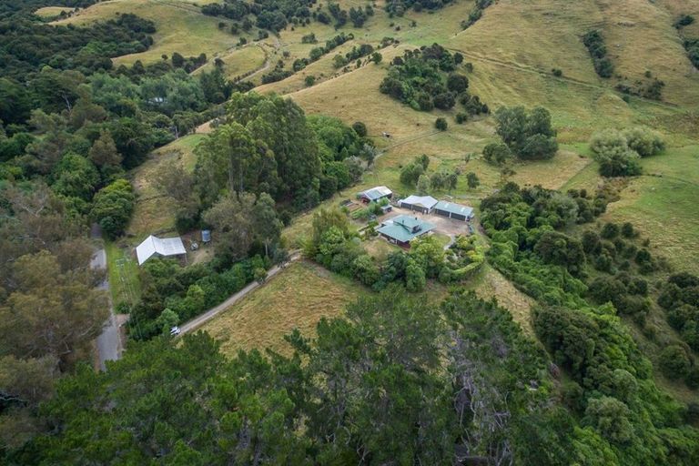 Photo of property in 220 Bossu Road, Wainui, Akaroa, 7582