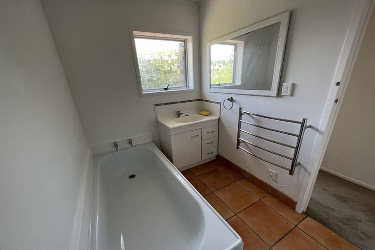 Photo of property in 2/8 Ballin Street, Ellerslie, Auckland, 1051