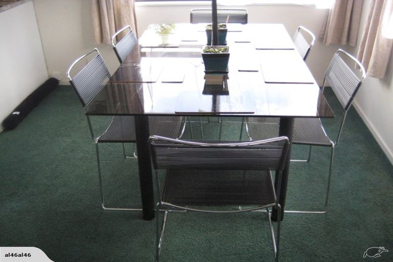 Photo of property in 1/116 Bradbury Road, Botany Downs, Auckland, 2010