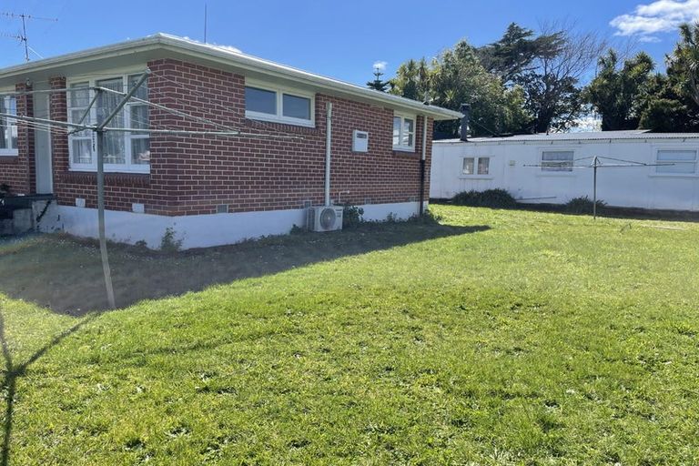 Photo of property in 1/548 Fergusson Drive, Trentham, Upper Hutt, 5018