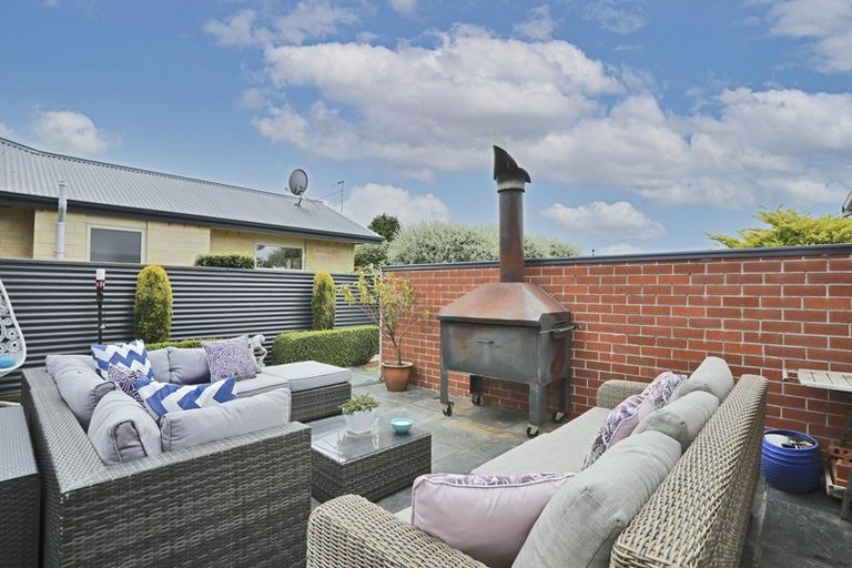 Photo of property in 16 Hoffman Court, Waikiwi, Invercargill, 9810