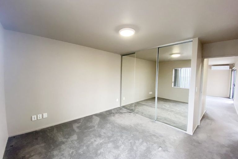 Photo of property in 5/548 Chapel Road, East Tamaki, Auckland, 2016