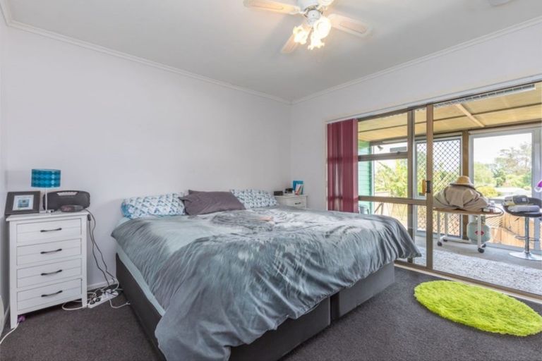 Photo of property in 11 Walden Place, Mangere East, Auckland, 2024