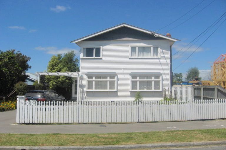 Photo of property in 14 Deyell Crescent, Sydenham, Christchurch, 8023