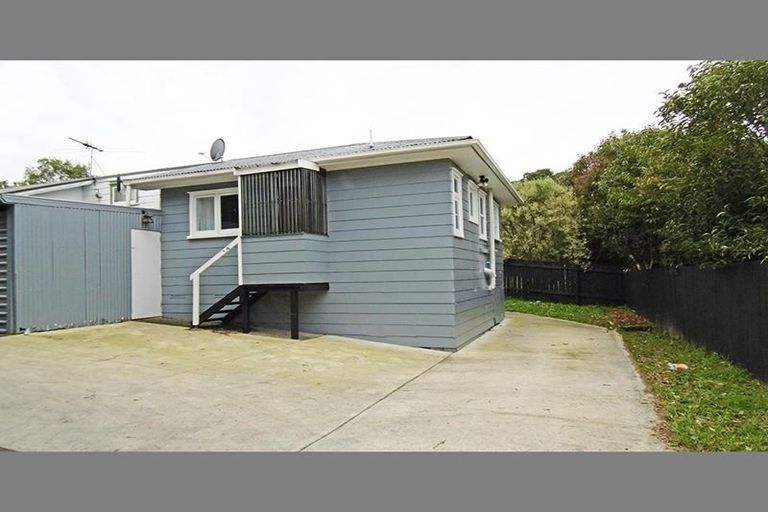 Photo of property in 4/54 View Road, Henderson, Auckland, 0612
