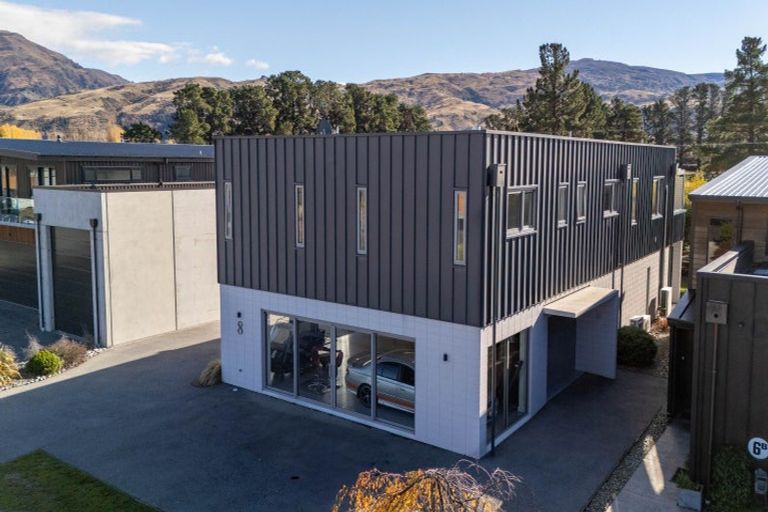 Photo of property in 8 Silverstone Drive, Cromwell, 9384