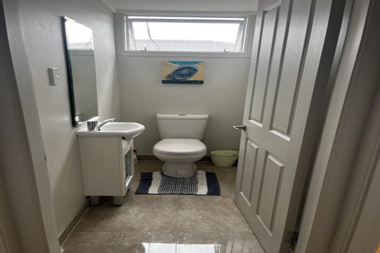 Photo of property in 91 Fairview Avenue, Fairview Heights, Auckland, 0632