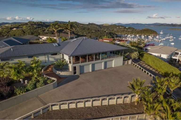 Photo of property in 47 Doves Bay Road, Kerikeri, 0294