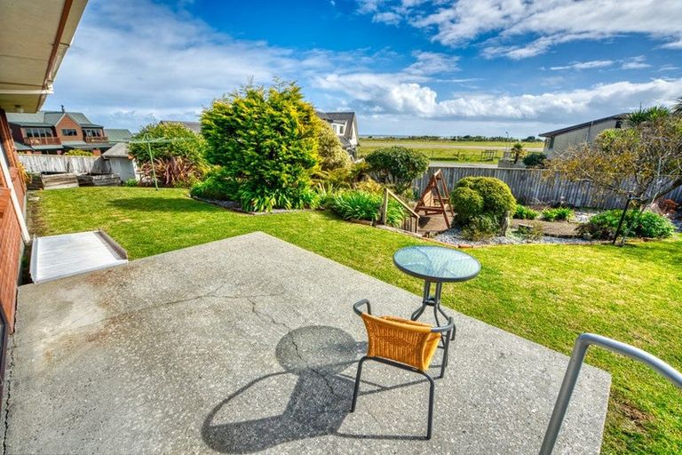 Photo of property in 18 Parfitt Place, Greymouth, 7805