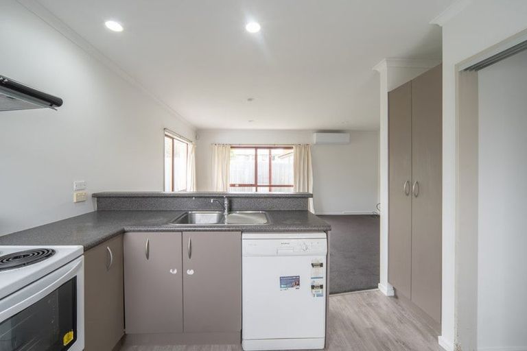 Photo of property in 9a Perry Place, Bader, Hamilton, 3206