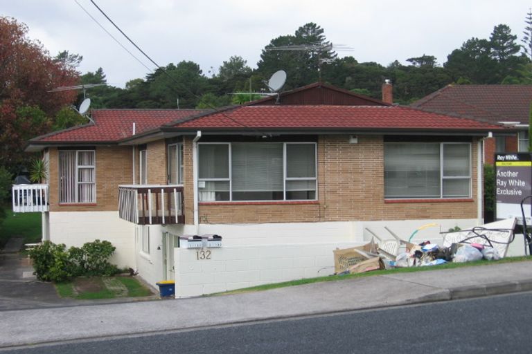 Photo of property in 2/132 Atkinson Road, Titirangi, Auckland, 0604