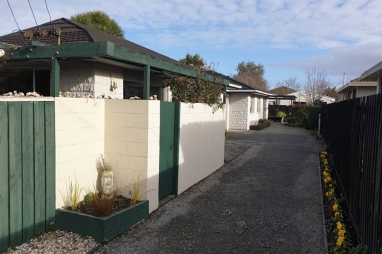 Photo of property in 1/315 Sawyers Arms Road, Bishopdale, Christchurch, 8053
