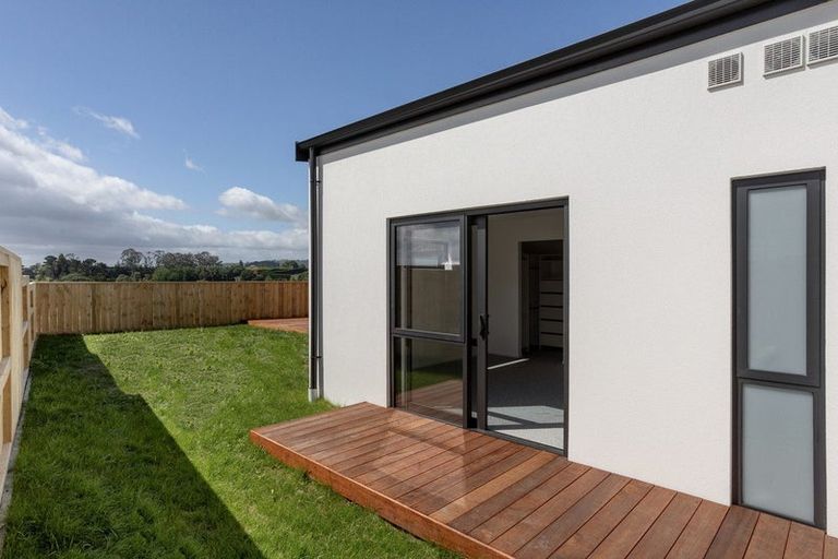 Photo of property in 6 Snapper Crescent, Omokoroa, 3114