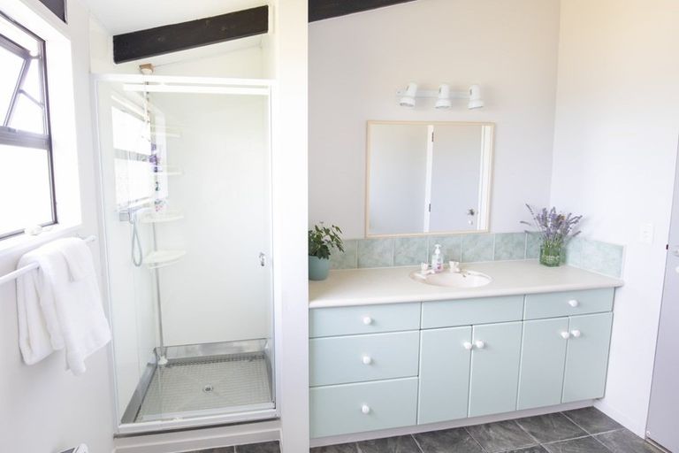 Photo of property in 426 Main North Road, Bay View, Napier, 4104