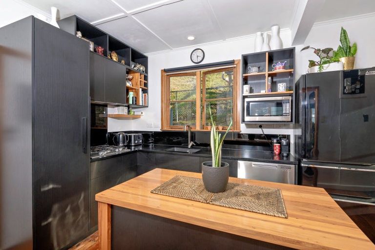 Photo of property in 82 Pohutukawa Avenue, Ohope, 3121