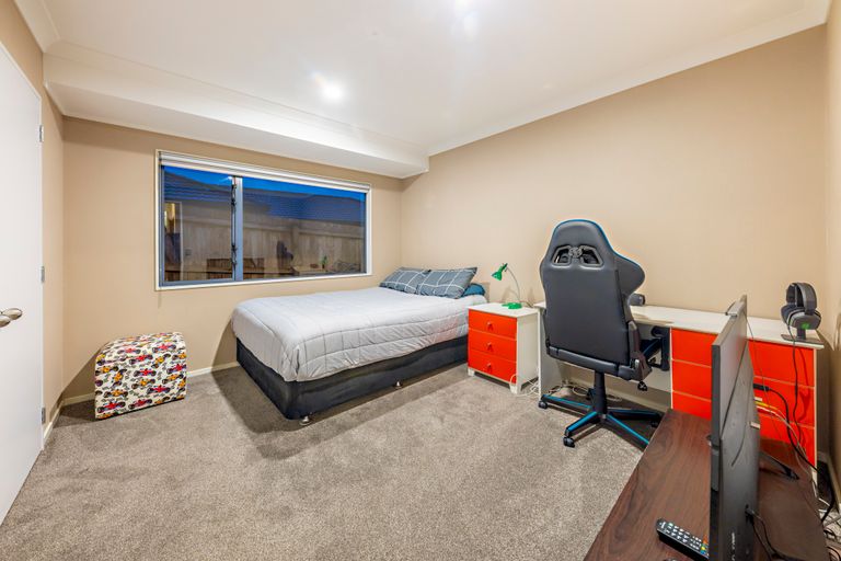 Photo of property in 13 Dunaff Place, Flat Bush, Auckland, 2019