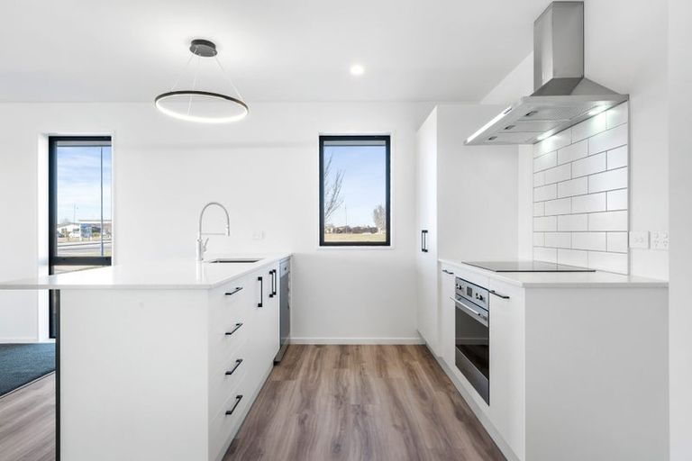 Photo of property in 2 Waituna Street, Pegasus, 7612