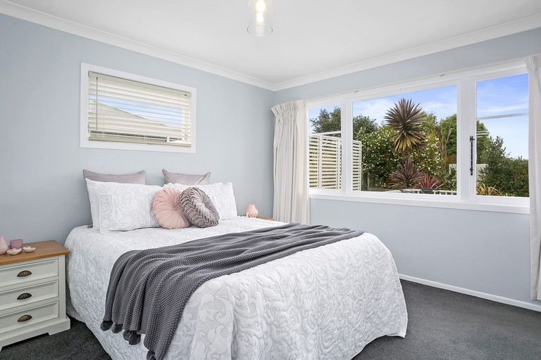 Photo of property in 28 Campbell Street, Leamington, Cambridge, 3432
