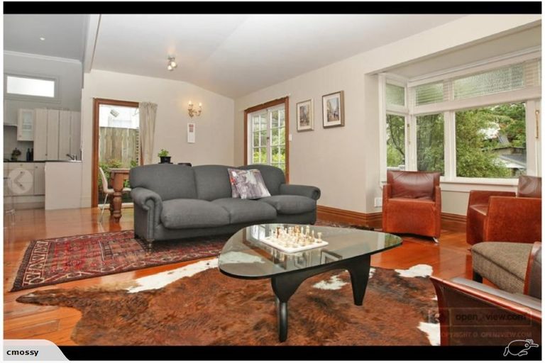 Photo of property in 34 Porritt Avenue, Mount Victoria, Wellington, 6011