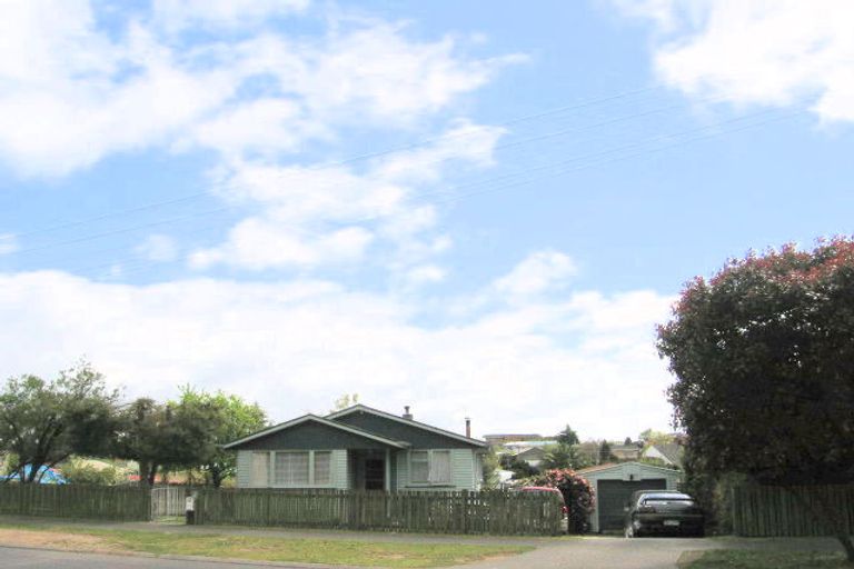 Photo of property in 12 Tawa Street, Hilltop, Taupo, 3330