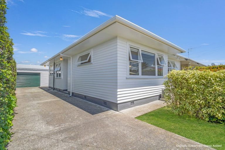 Photo of property in 4 Linley Place, Levin, 5510
