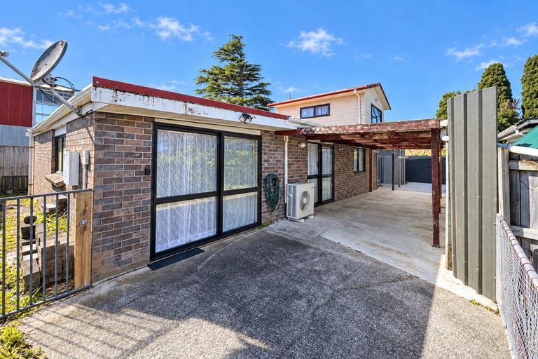 Photo of property in 26 Hakanoa Street, Huntly, 3700