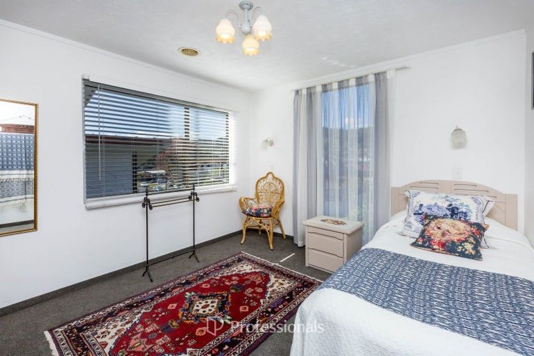 Photo of property in 12 Dunns Street, Silverstream, Upper Hutt, 5019