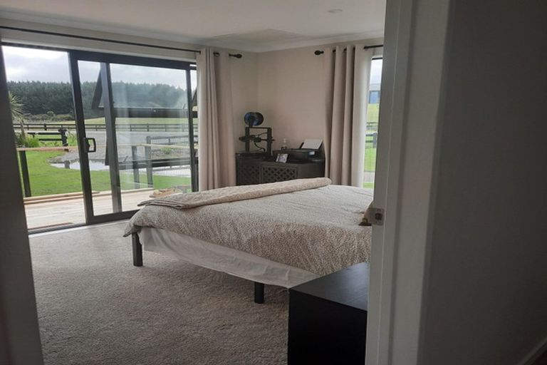 Photo of property in 3 Kanuka Drive, Waitarere, Levin, 5510