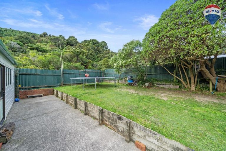 Photo of property in 37 Wilkie Crescent, Naenae, Lower Hutt, 5011